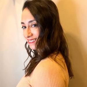 Meet your Posher, Elina